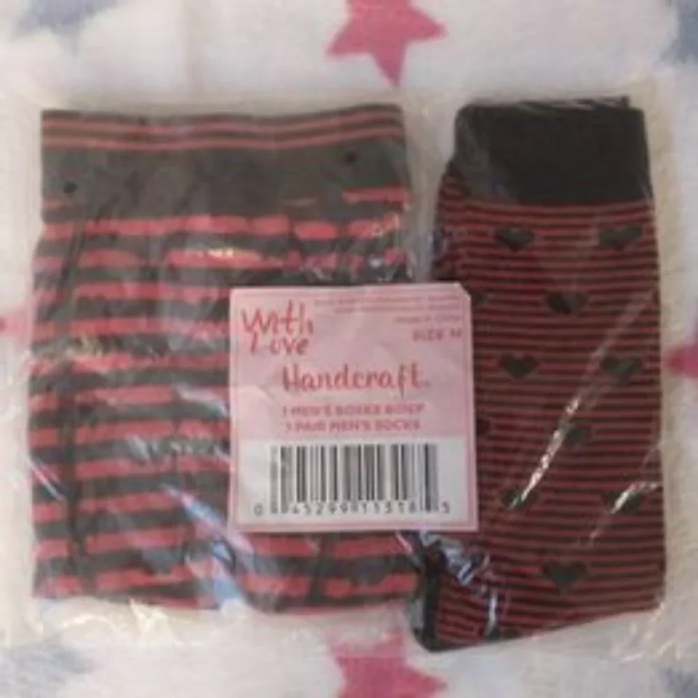 With Love Handcraft mens socks with boxer brief set sz medium stripes hearts